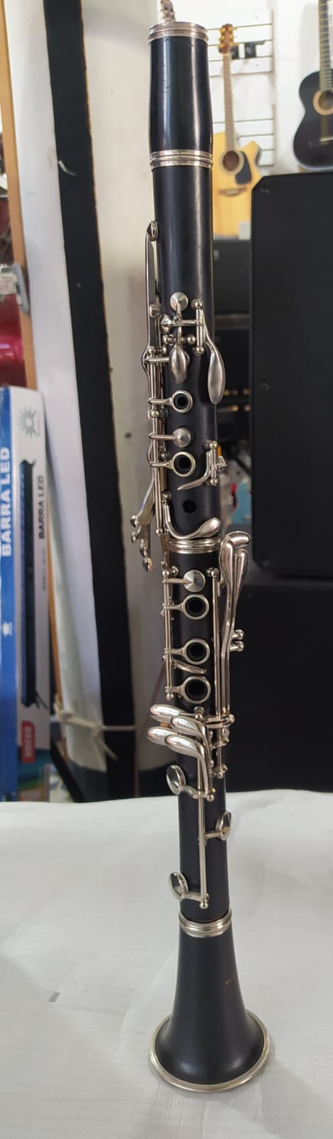 CLARINETE DE MADERA SIB YAMAHA (SEMI - NUEVO)