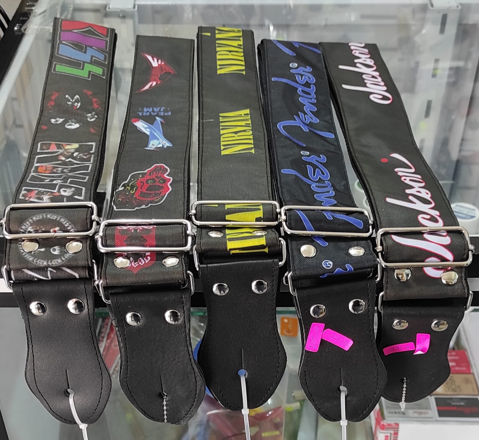 TALI ECONOMICO PARA GUITARRA 