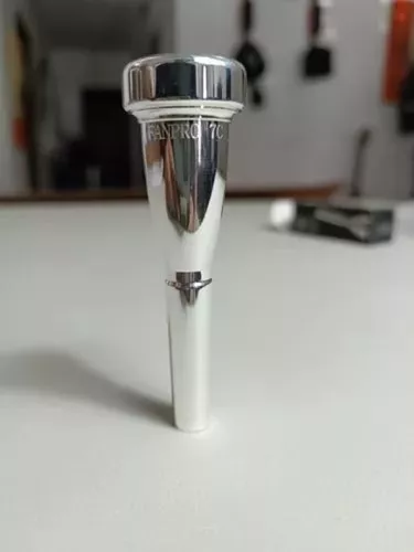 MEZCLADORA BERINGER XENYX X2222USB 